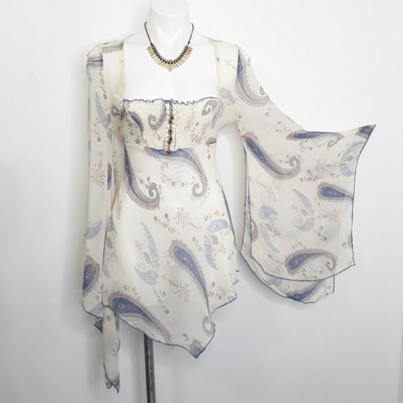 Rampage Sheer Paisley Tunic with Bell Sleeves EUC sz M - Picture 5 of 9